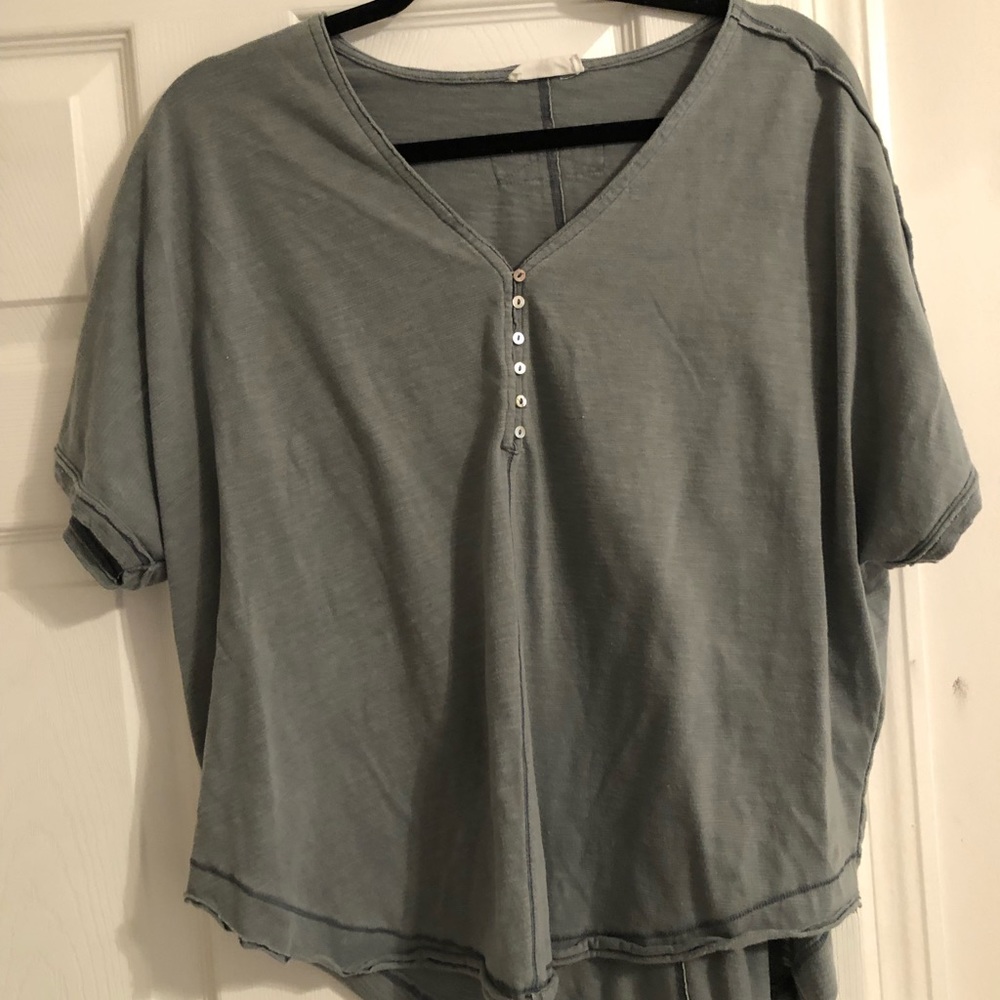 EUC maternity top. Size m
